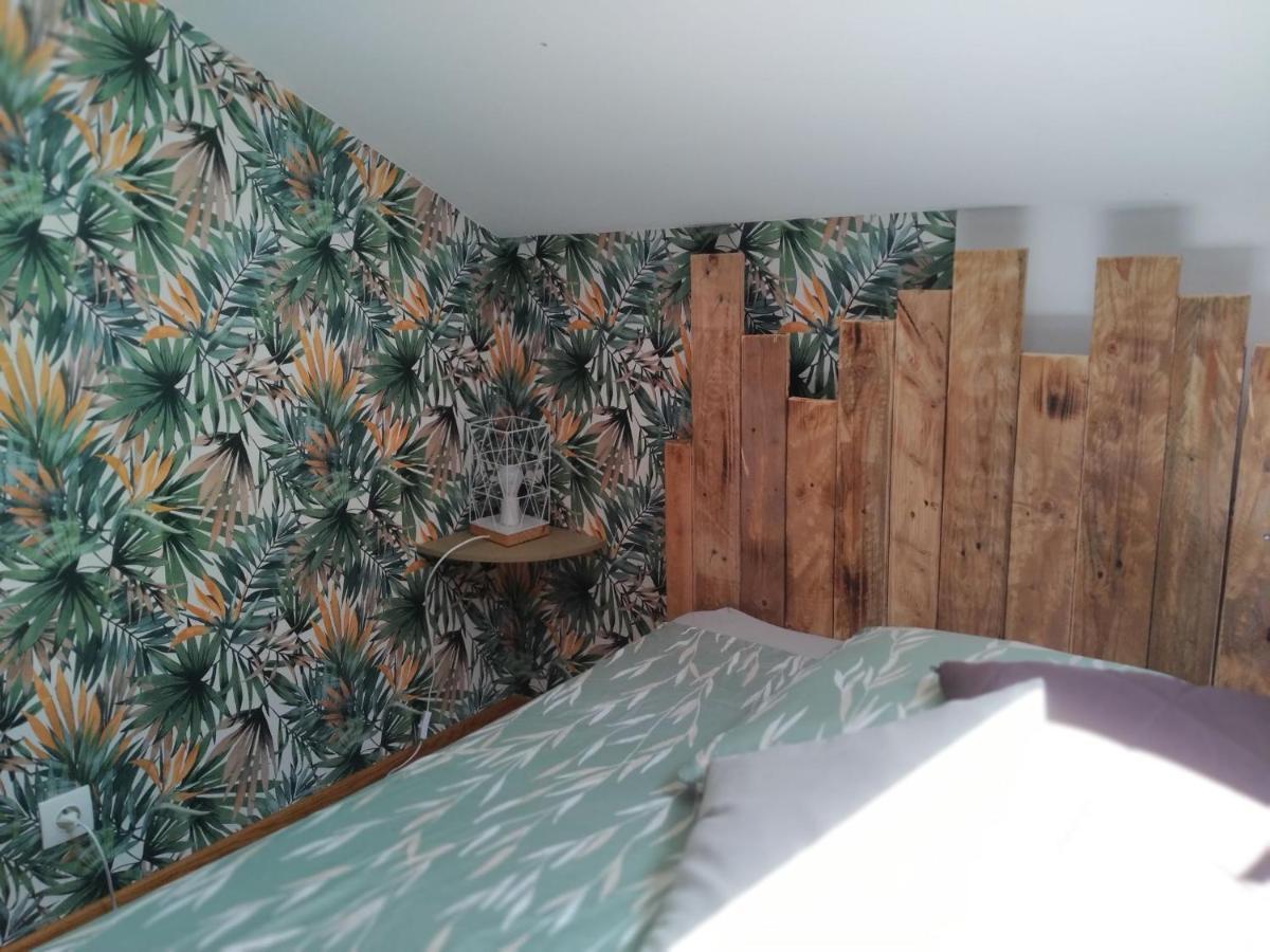 拉特雷尔度假屋 Montagrier 外观 照片